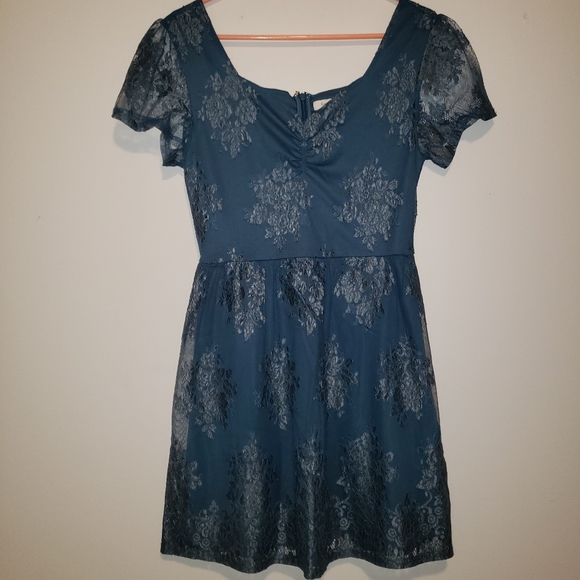 Francesca's Teal Floral Lace Dress - Picture 1 of 5